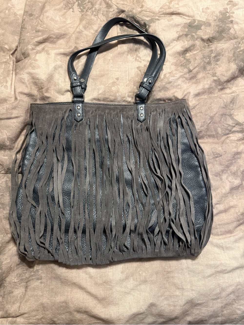 Desmo Fringe Leather Tote Bag - navy & gray